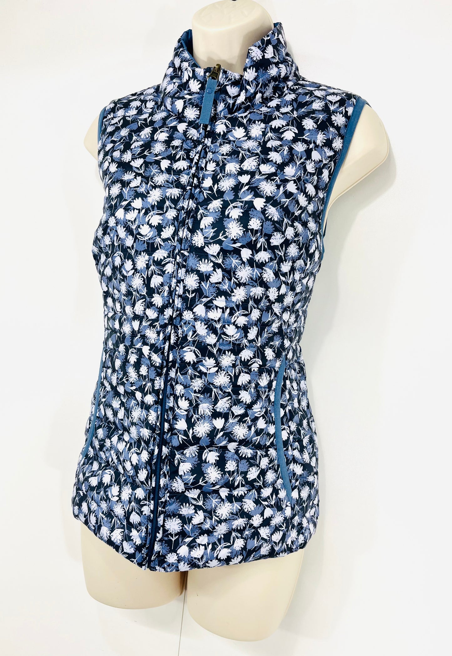LAURA ASHLEY Blue Floral Reversible REAL DOWN Women's Puffer Gilet Jacket UK 10