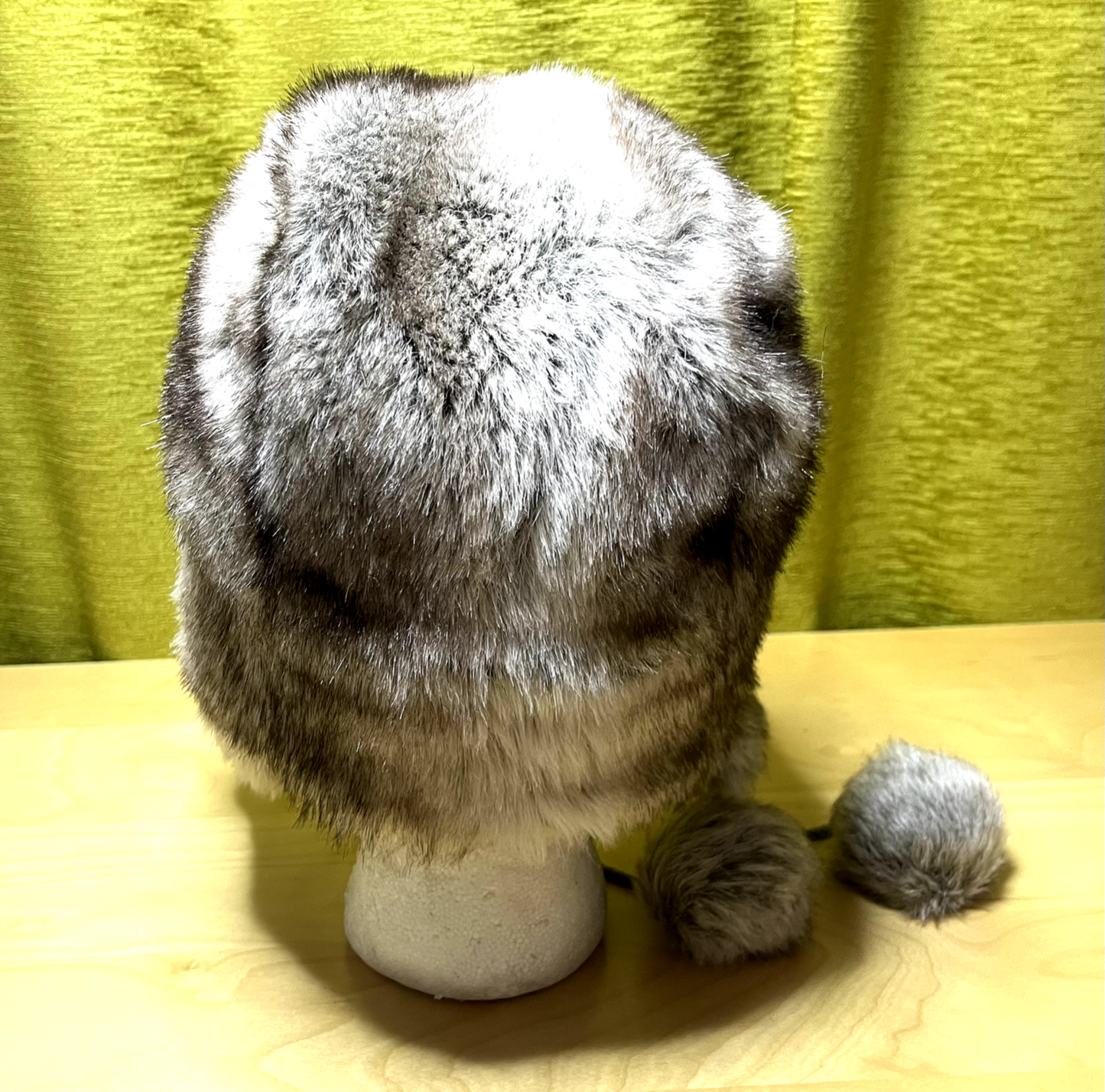 ACCESSORIZE Women's Ear Flaps Faux Fur Hat size M L Ushanka Trapper Style Brown Grey Mix